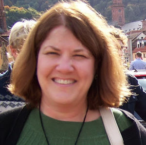 Meet your Posher, Claire